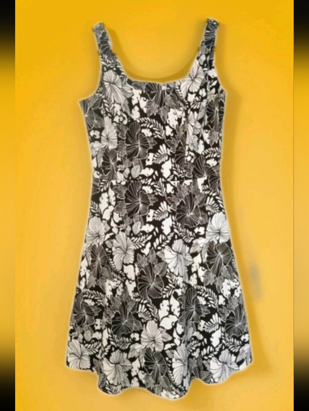 Breakin' Loose Juniors Size 9/10 Dress Black & White Floal